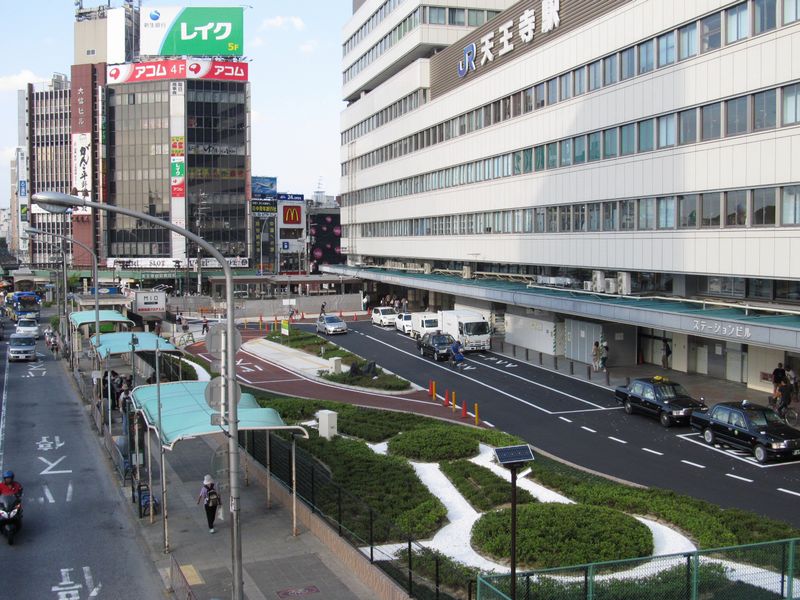 Jr天王寺駅 駅前広場整備 バス駐車場が完成 大阪情報サロン