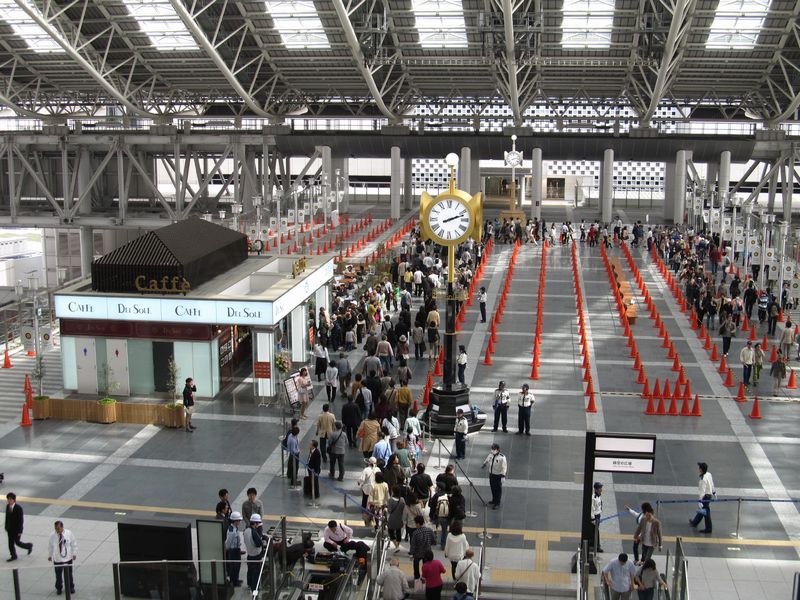 大阪駅全面オープン 広場ツアーは外せない 大阪情報サロン